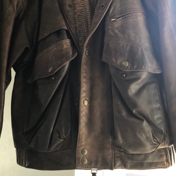 Men Jacket - Picture 3 of 8